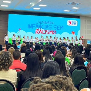 "Infâncias sem Racismo": SMAS participa de capacitação para trabalhadores do programa PRIMEIRA INFÂNCIA